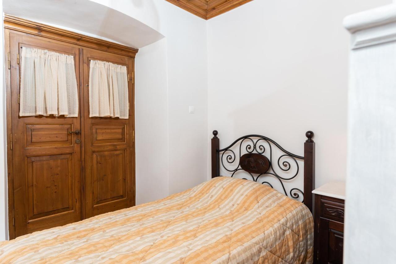Kaza Guesthouse Димицана Экстерьер фото