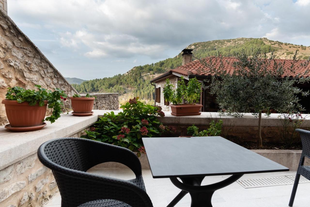 Kaza Guesthouse Димицана Экстерьер фото
